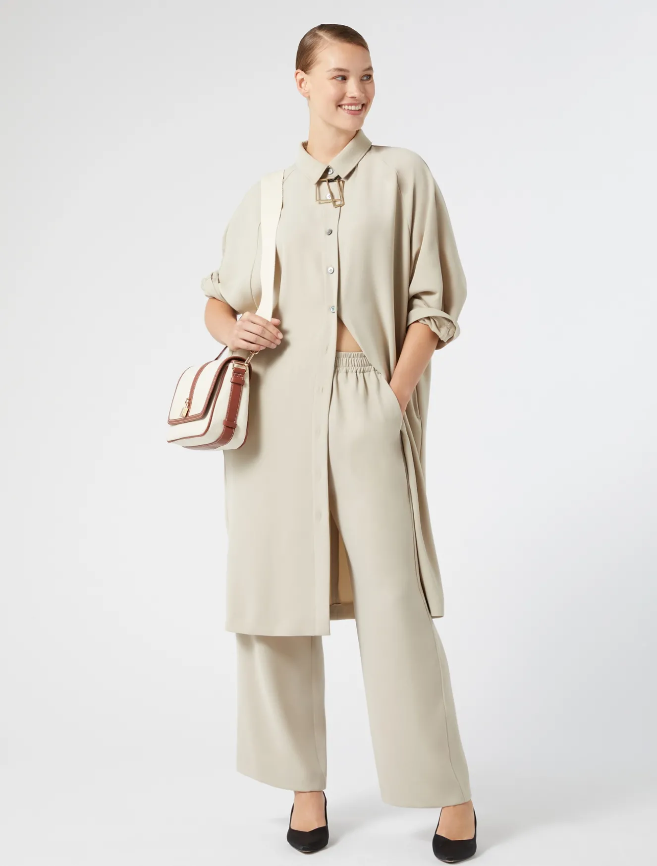 Abito in crêpe envers satin