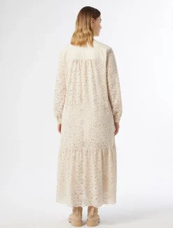 Abito in pizzo di ciniglia