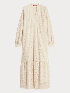 Abito in pizzo di ciniglia