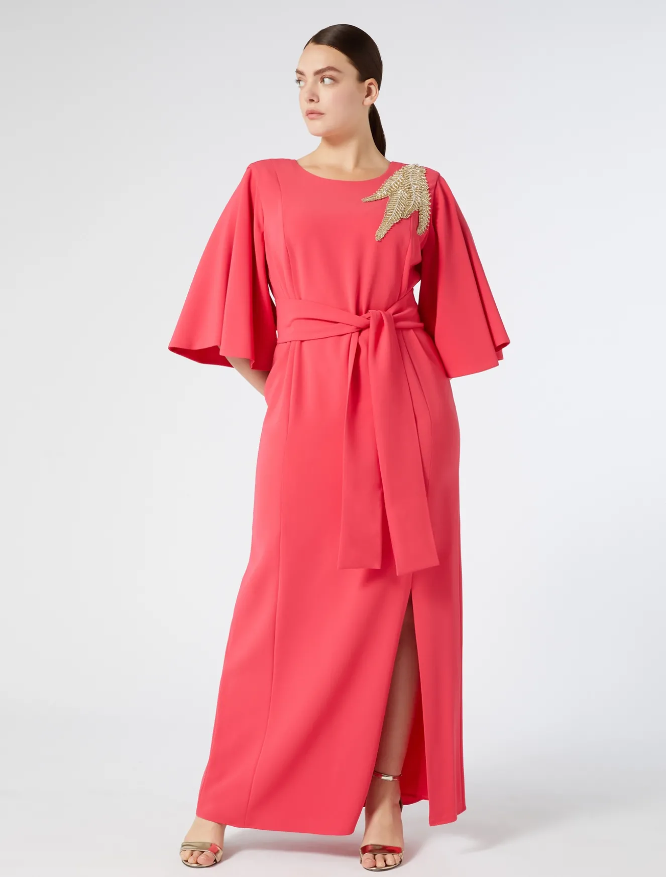 Abito lungo in cady con ricami