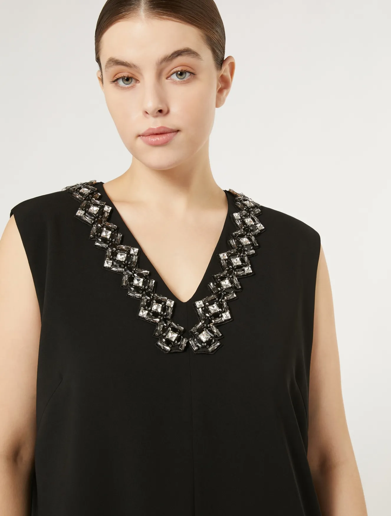 Abito lungo in cady triacetato