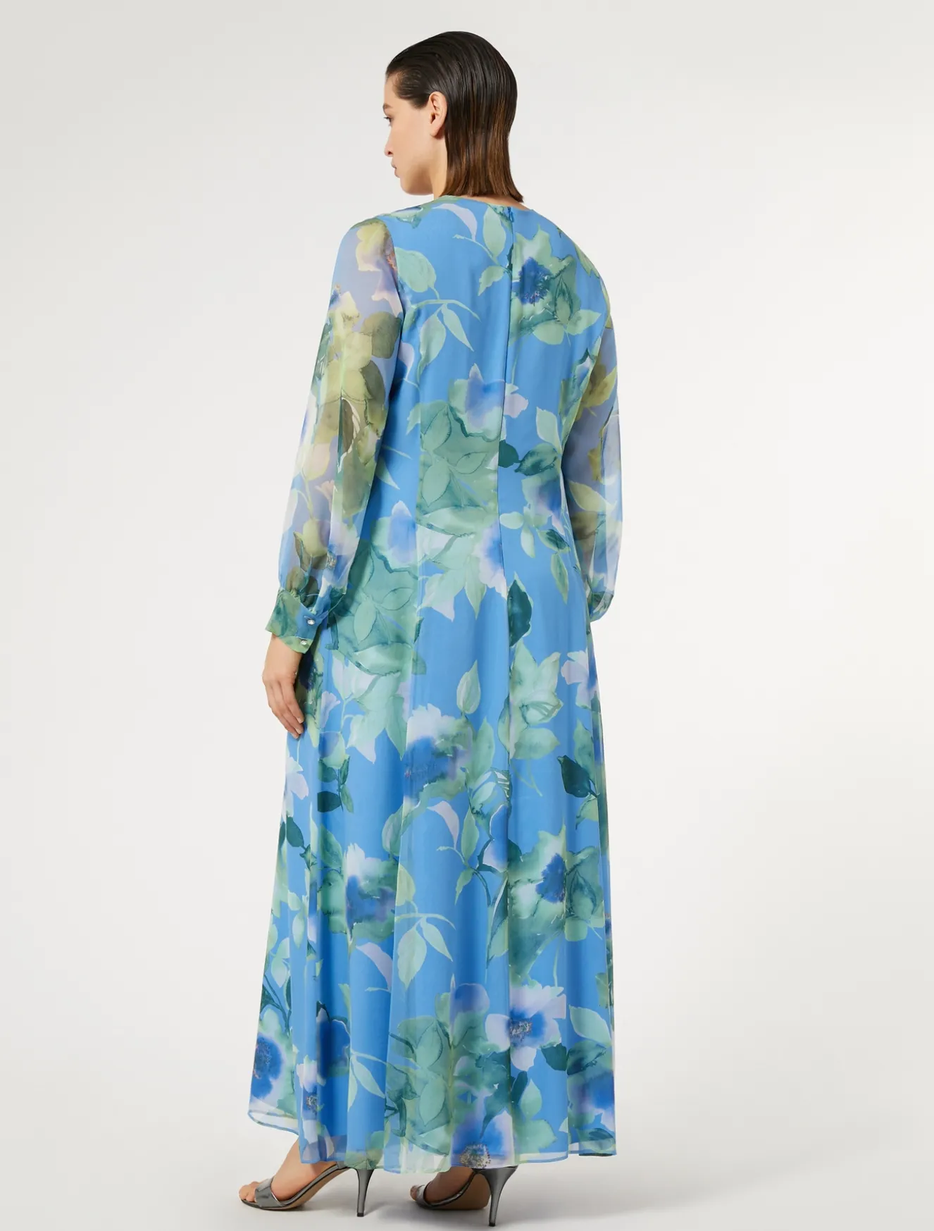 Abito lungo in georgette di seta