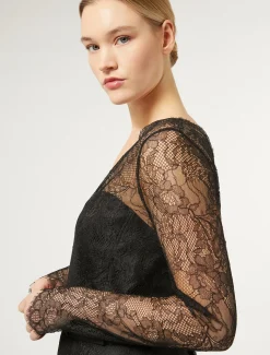 Abito lungo in pizzo