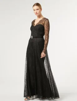 Abito lungo in pizzo