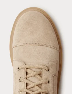 Anfibi in pelle scamosciata