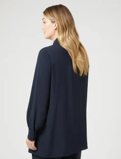 Casacca in crêpe con ricamo