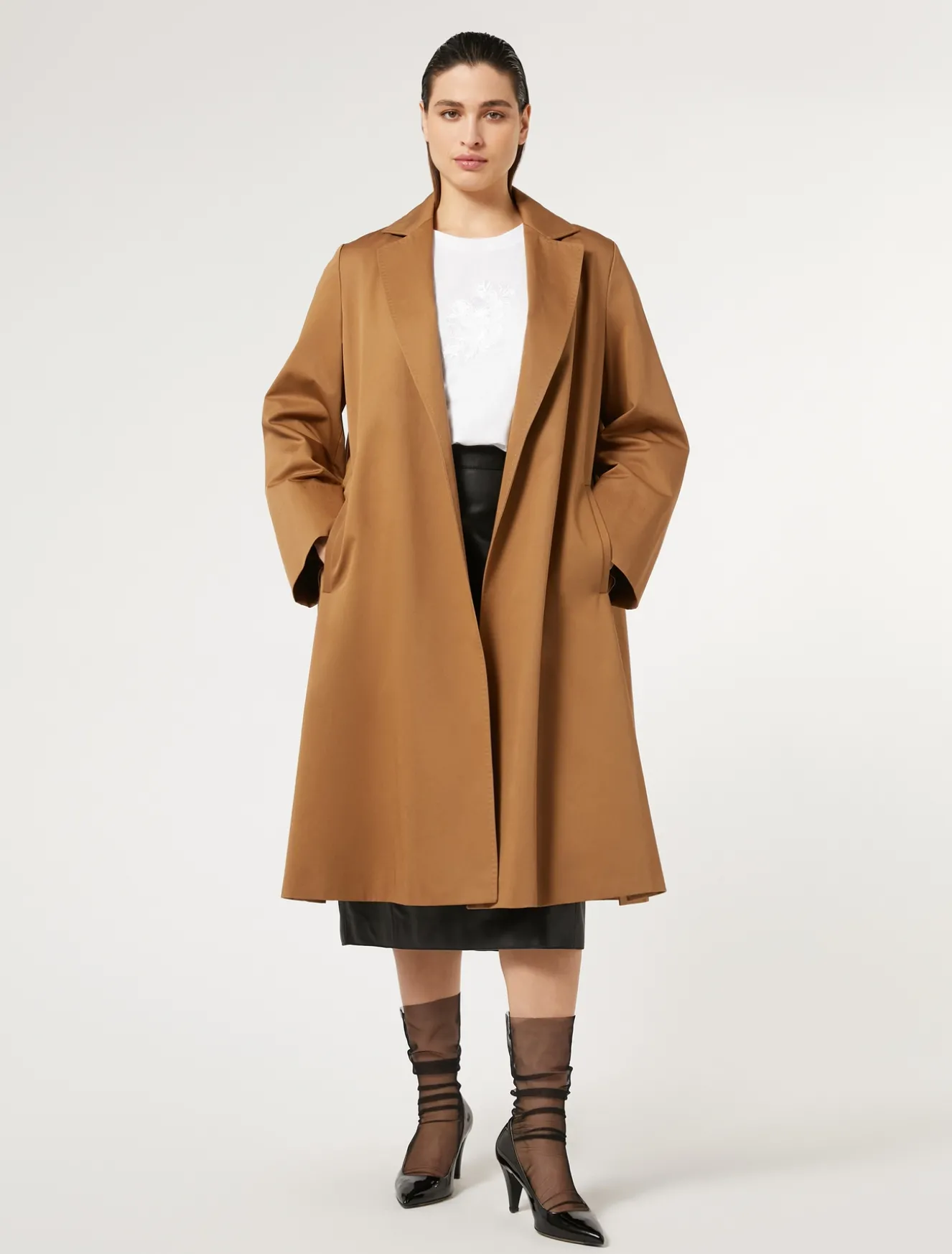 Décolleté in vernice