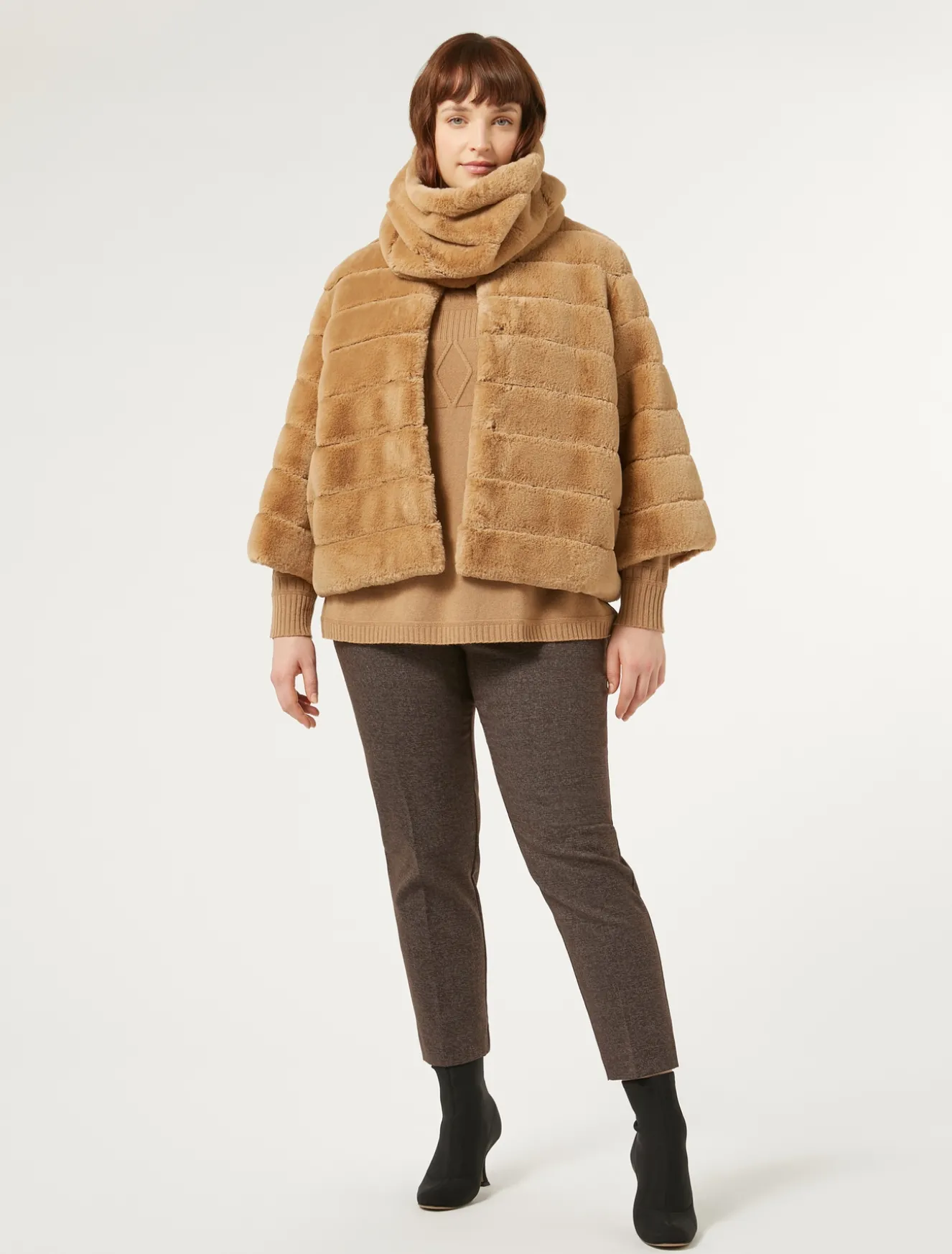 Giaccone in tessuto effetto pelliccia e tela di nylon