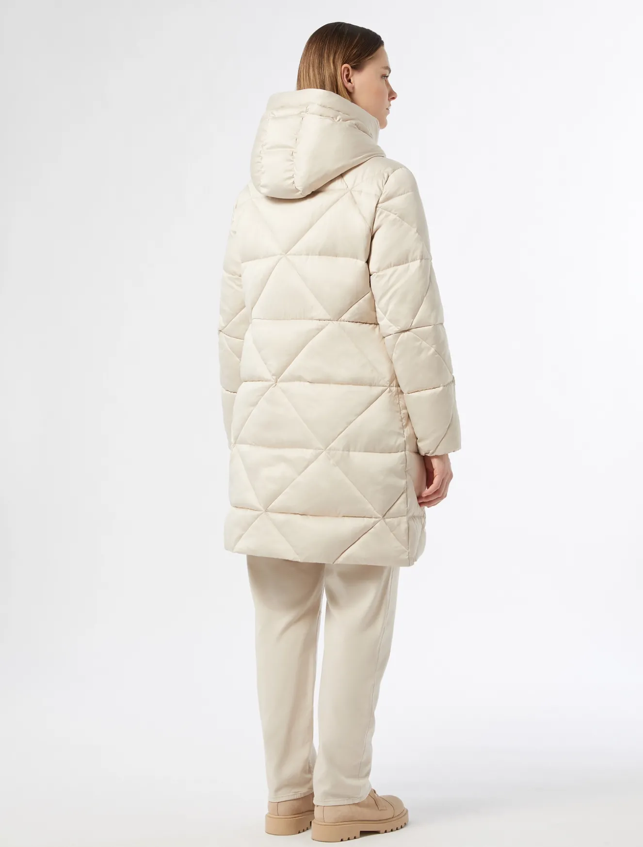 Imbottito lungo in raso antigoccia