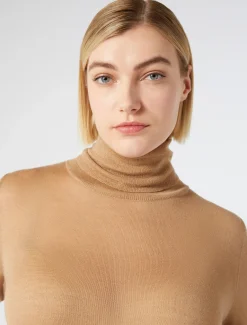 Maglia dolcevita in seta e cachemire