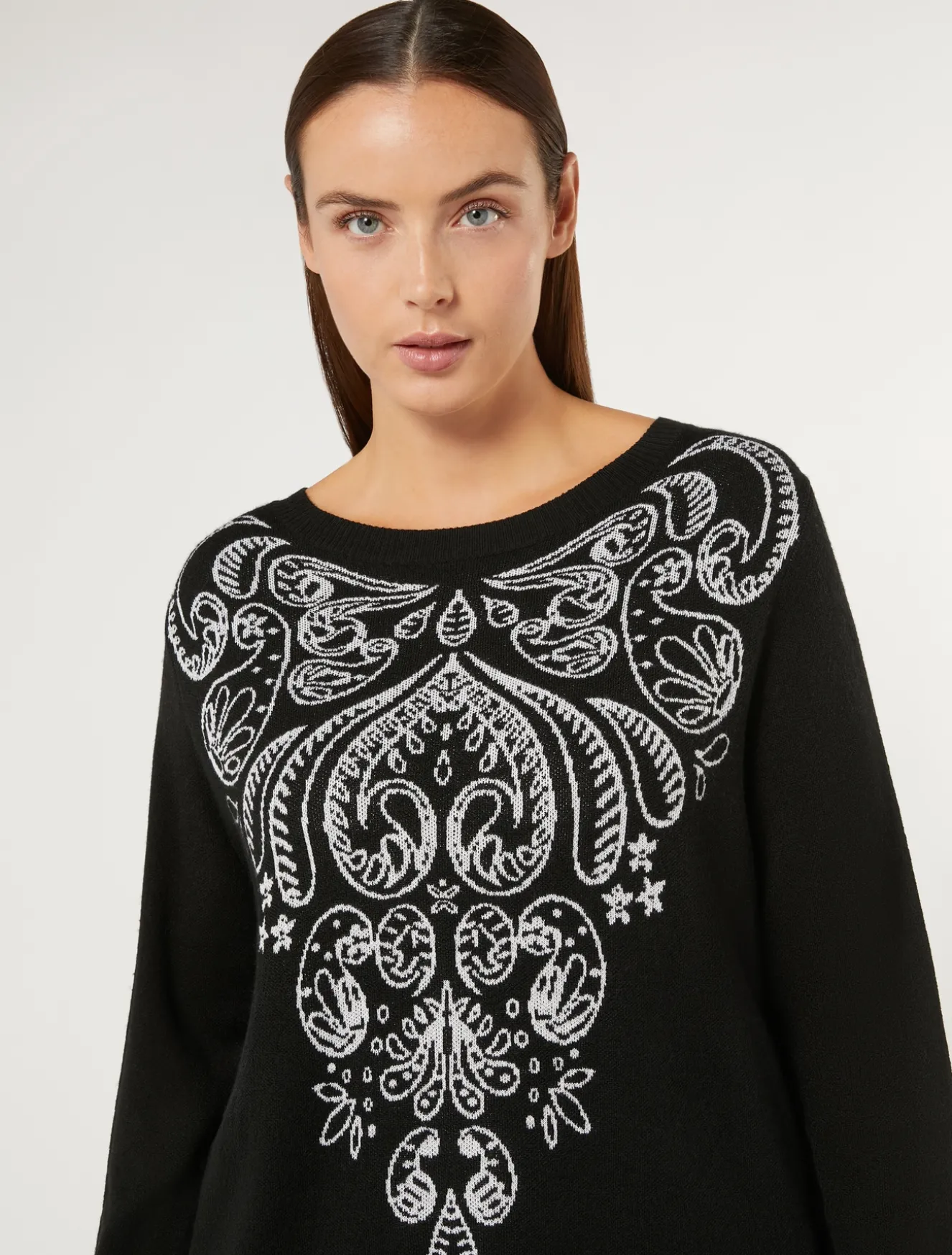 Maglia in lana e viscosa