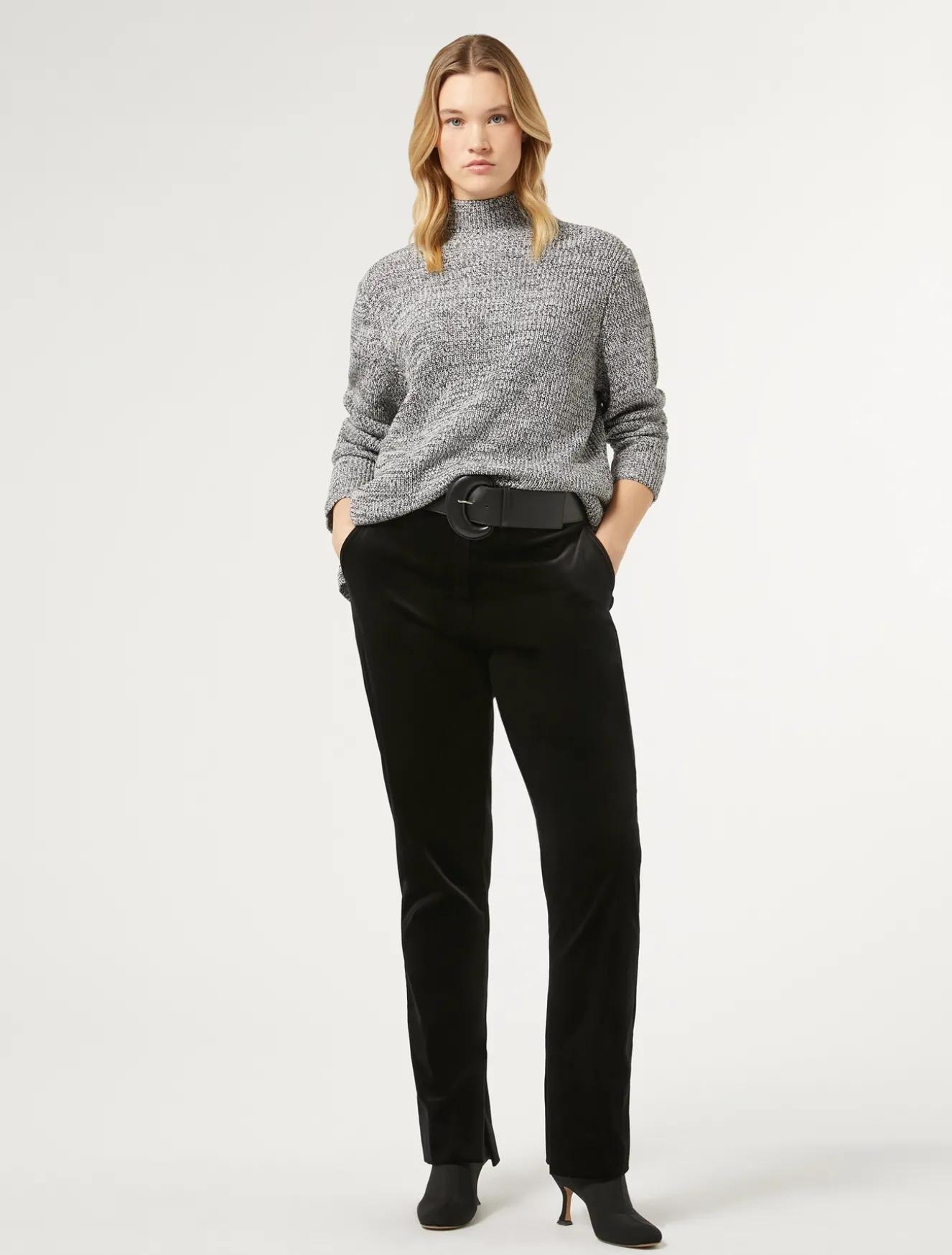 Maglia in misto lana con strass