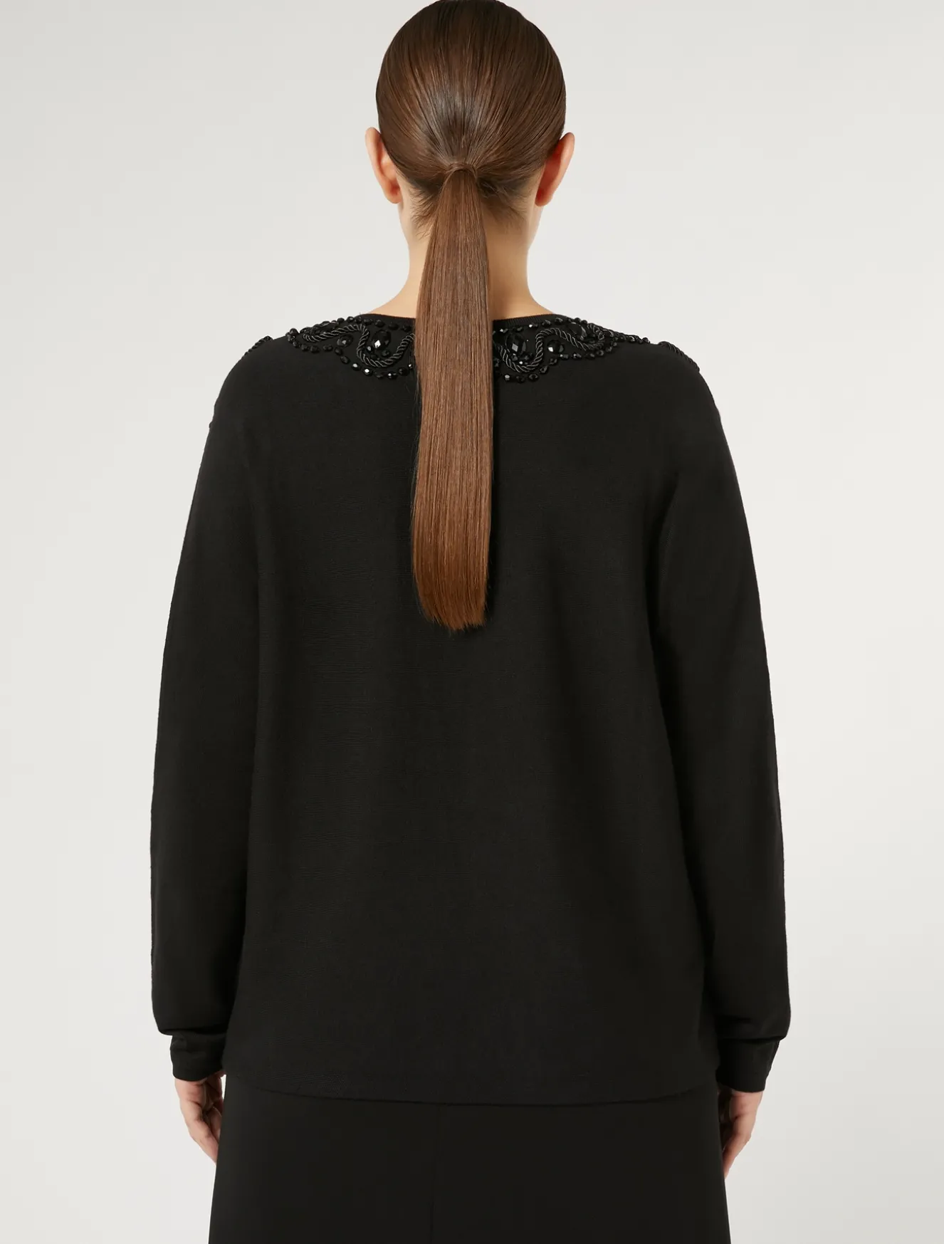 Maglia in viscosa con ricamo