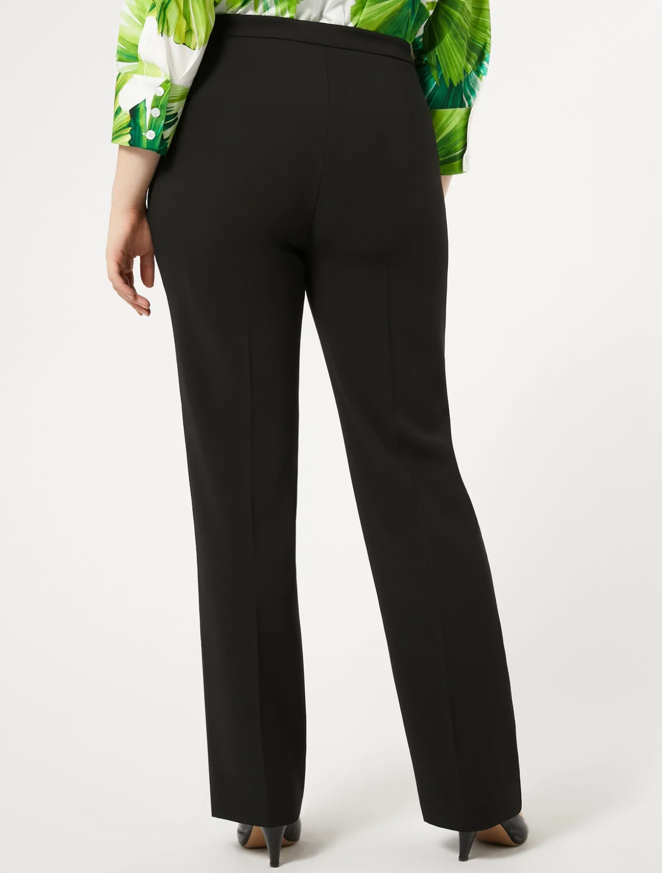 Pantaloni in crêpe satin di lana