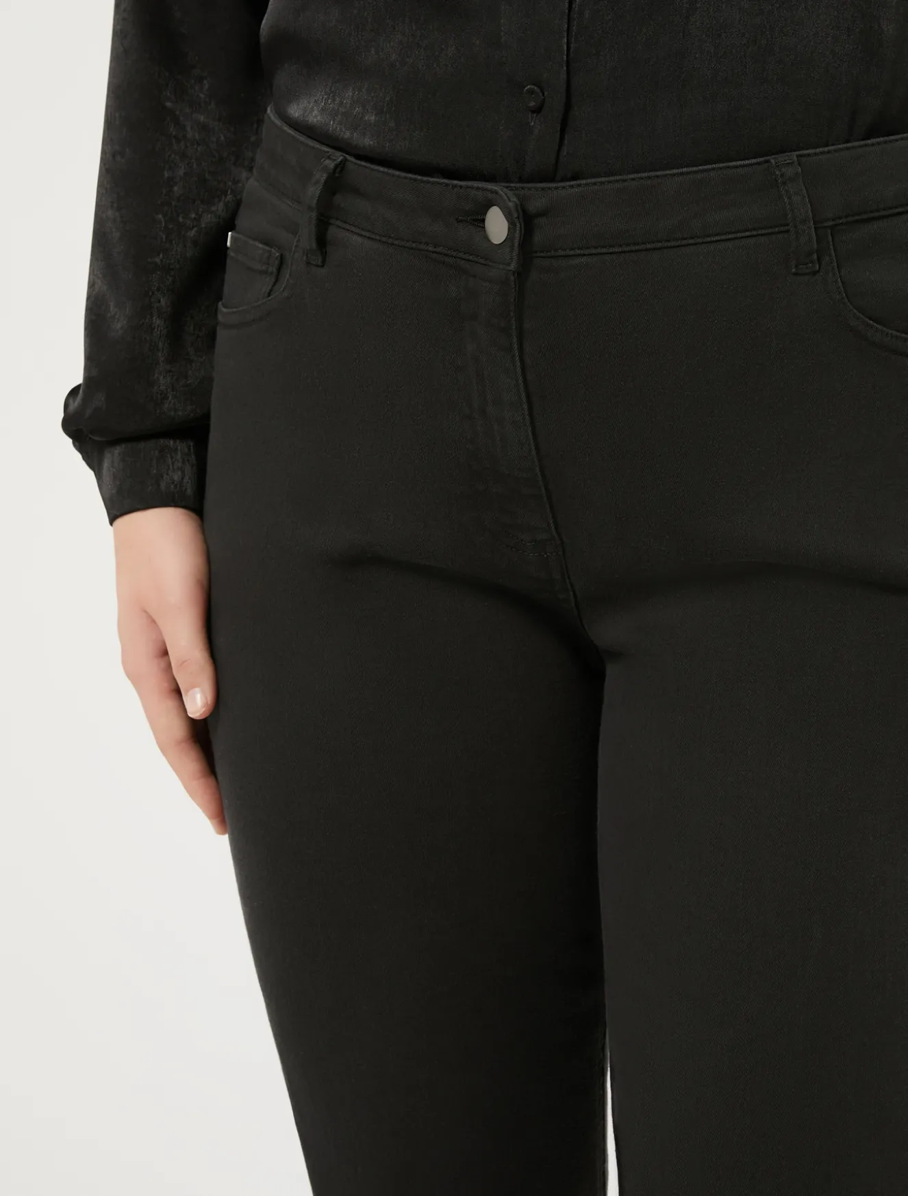 Pantaloni in gabardina