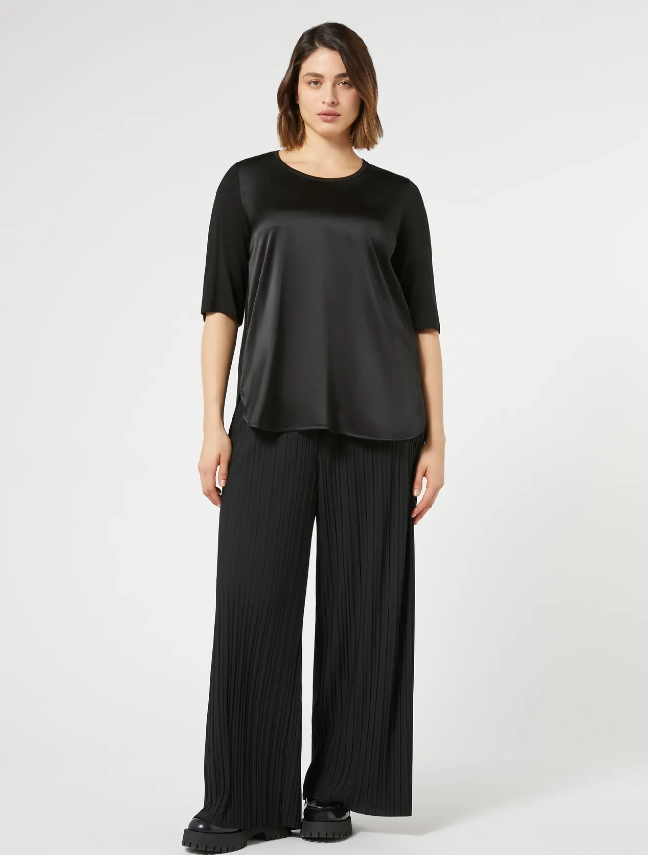 Pantaloni in jersey plissé