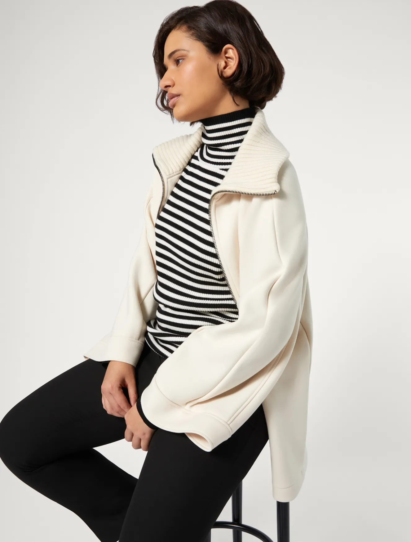 Pantaloni in saglia di misto viscosa