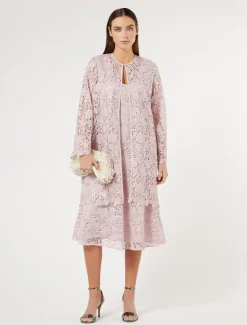 Spolverino in macramè