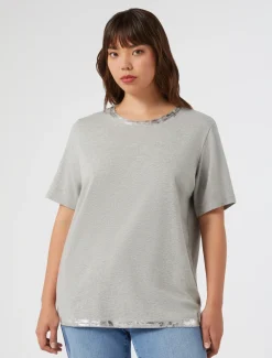 T-shirt in jersey con ricamo