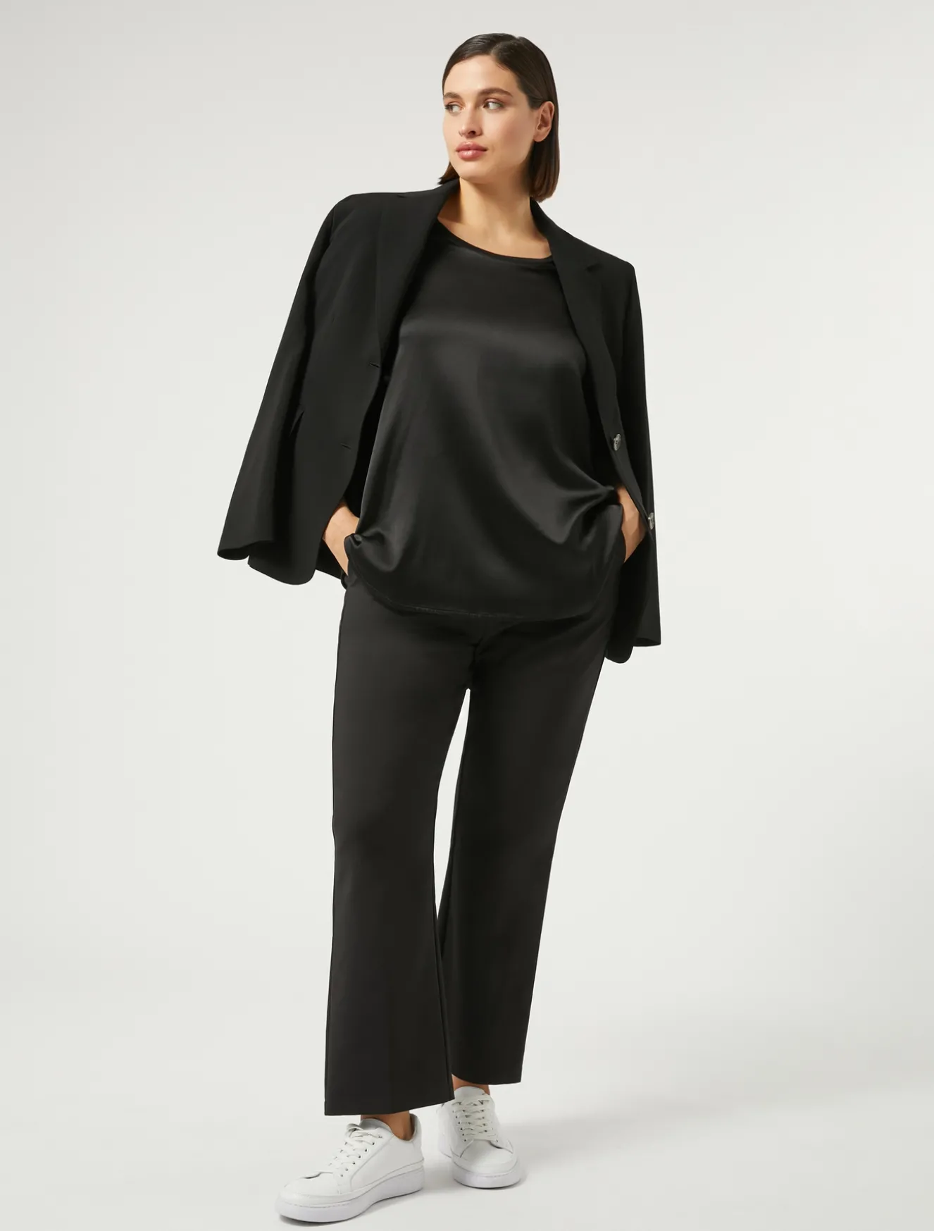 T-shirt in jersey e raso